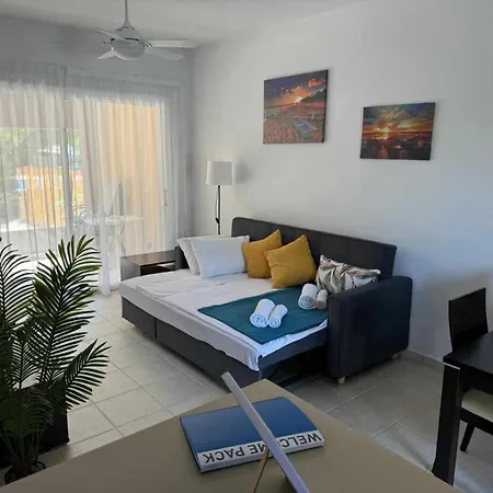 Beautiful Garden Apartmán