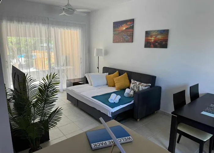 Beautiful Garden Apartmán